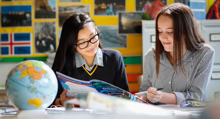 Presentational Devices English GCSE