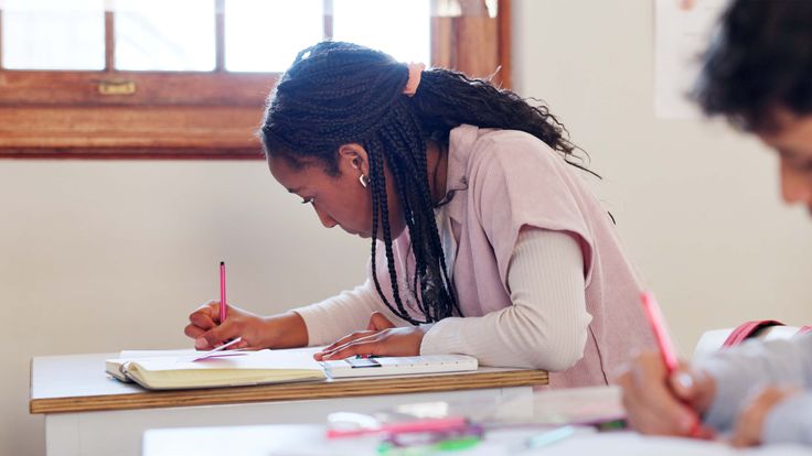 Online GCSE Courses For 16 Year Olds